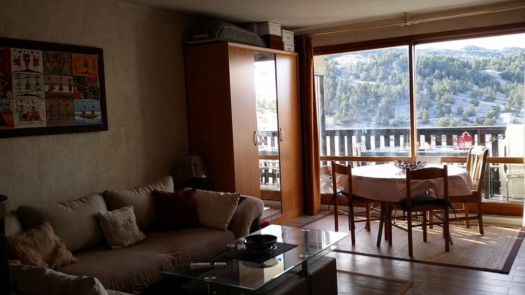 Apartment Face Aux Pistes Greolieres les Neiges Eksteriør bilde